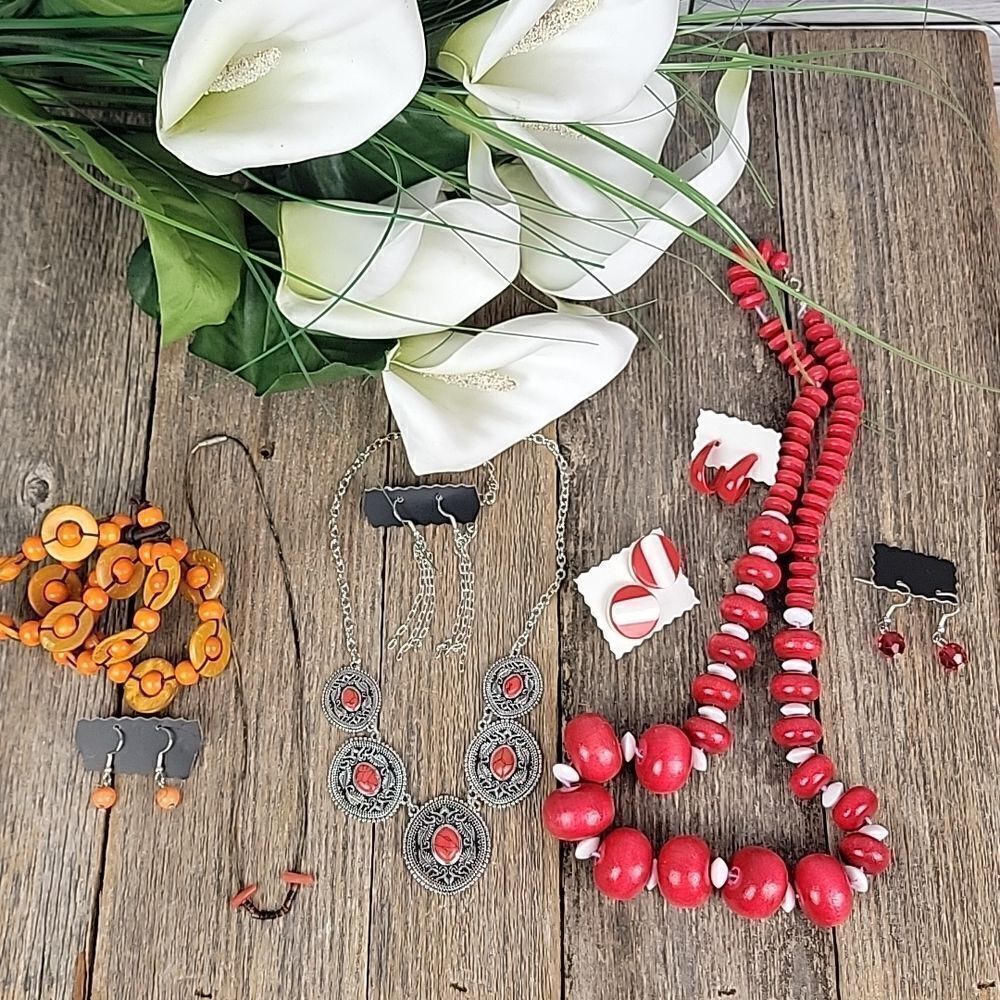 Fashion jewelry bundle  9 items